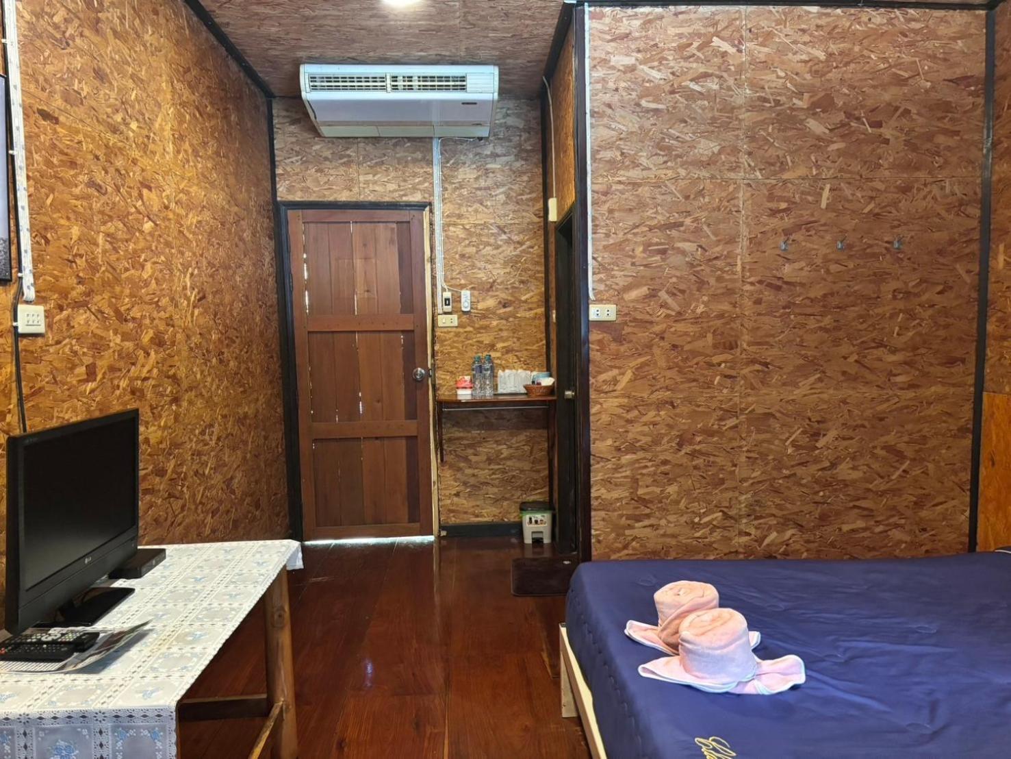 แพจิตรธาดาธารน้ำ Hotell Tha Kradan Exteriör bild